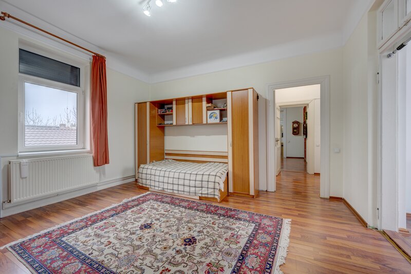 Tudor Vladimirescu, apartament spatios, 4 camere, 98 mp,  comision 0%.