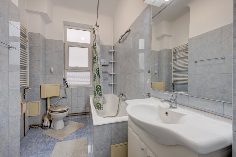 Tudor Vladimirescu, apartament spatios, 4 camere, 98 mp,  comision 0%.